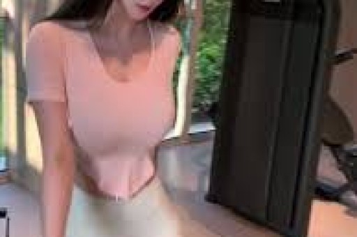 新晋小花要拆很新的房子被黑料骂上热搜是因为爱太多？